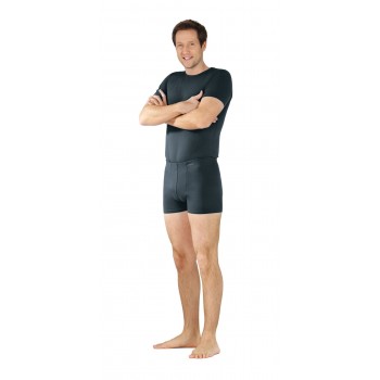 Homme présentant le short sous vêtement thermique froid moyen 2221 PLANAM