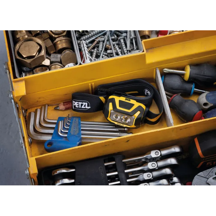 Lampe frontale ARIA 2R 650 lumens PETZL boite à outils
