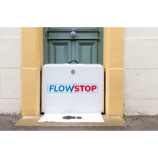 barrière anti-inondation gonflable FLOWSTOP sur porte  d'entrée