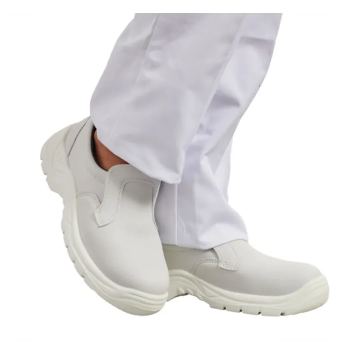 Port de la chaussure chaussure cuisine blanche PBV