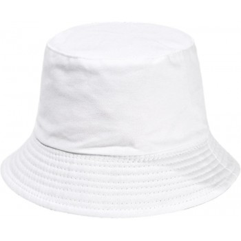 Bob ou chapeau blanc...
