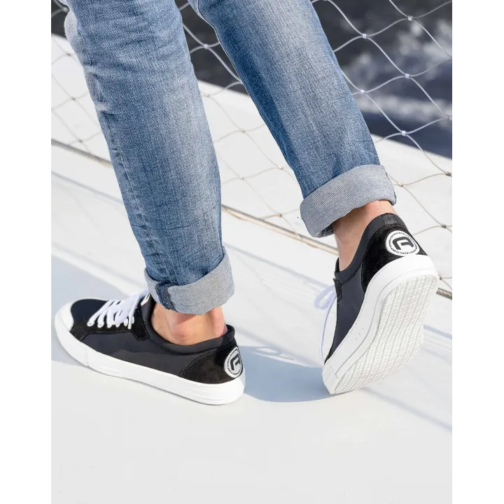 Chaussure NAUTISME ADHERA OCEAN 11 plus adhérente au monde