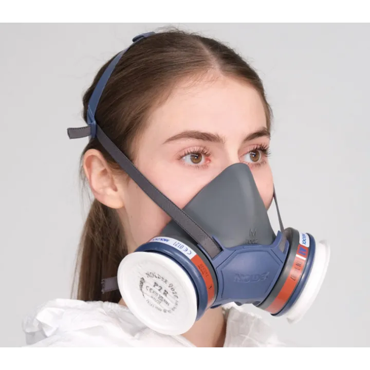 Port du demi masque 7000