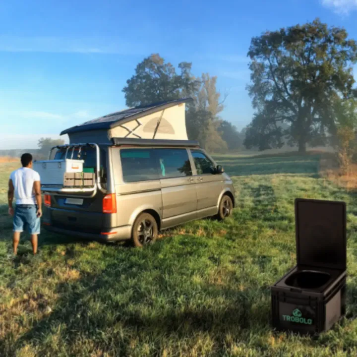 Toilette sèche mobile TROBOLO BilaBox usage en nature