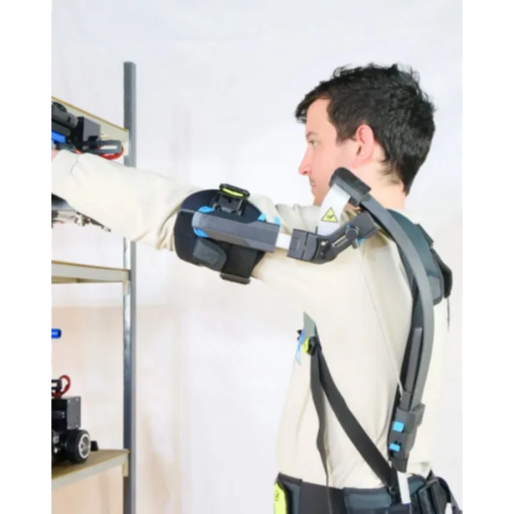 Exosquelette IP12 GOBIO bras en hauteur pour le rangement