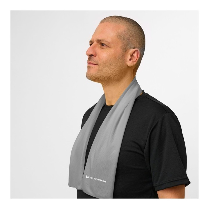 Serviette rafraîchissante Aqua Technifresh homme