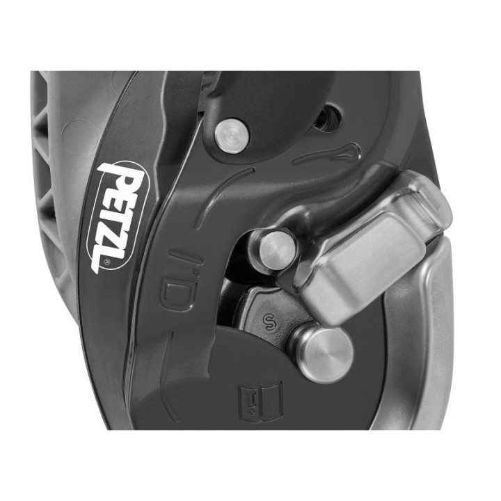  Frein additionnel ouvert pour descendeur I D PETZL – vue de trois quarts
