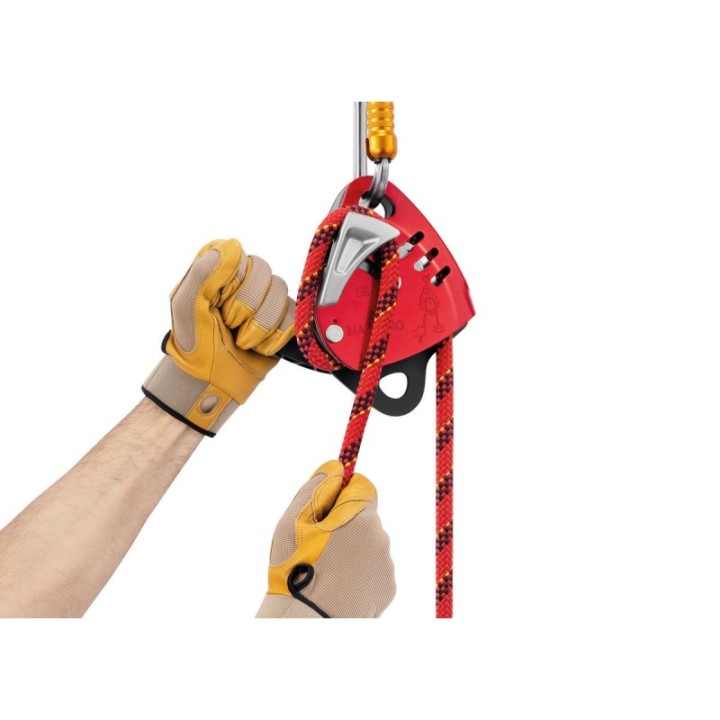  Descendeur MAESTRO L avec poulie-bloqueur intégrée PETZL – vue de dessus