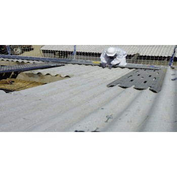 SECURIPLAC intervention sur toiture fibro ciment DIMOS Sécurama